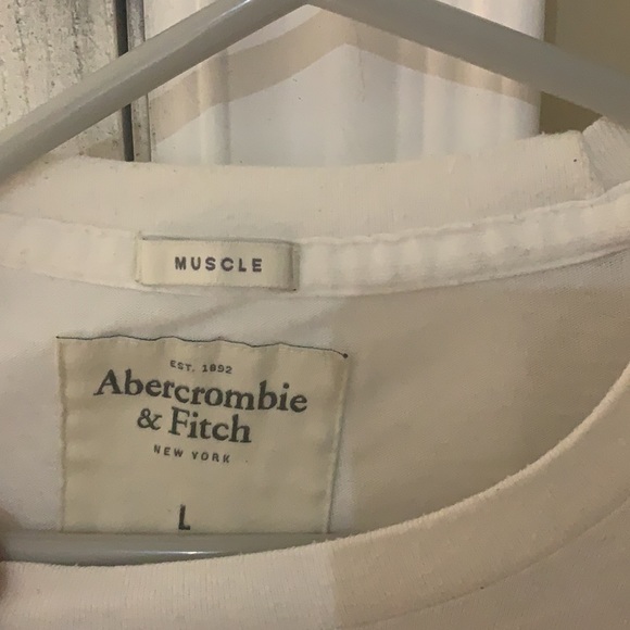 Abercrombie and Fitch long sleeve. Men’s L - Picture 2 of 4